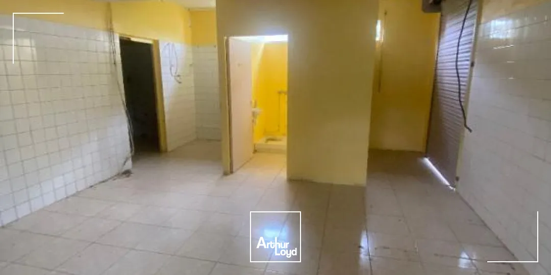 Locaux commerciaux - Location - Fort De France - 97200 - 220-220 - 7807859