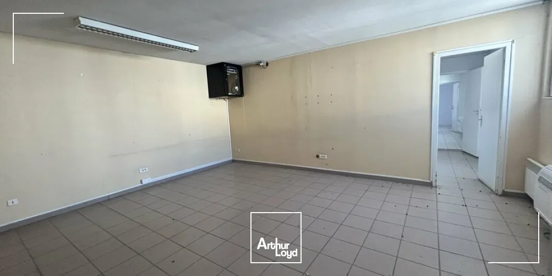 Locaux d'activité & Entrepôts - Location - CRISSEY - 71530 - 200-200 - 7808031