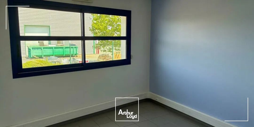 Locaux d'activité & Entrepôts - Location - FONTENAY-LE-COMTE - 85200 - 574-574 - 7808060