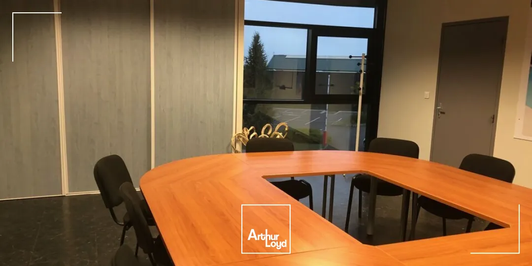 Locaux commerciaux - Vente - SAINT-DOULCHARD - 18230 - 1008-1008 - 7808097