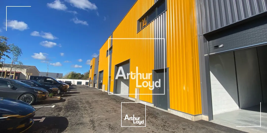 Locaux d'activité & Entrepôts - Vente - LUNEL - 34400 - 108.4-1329.7 - 7808215