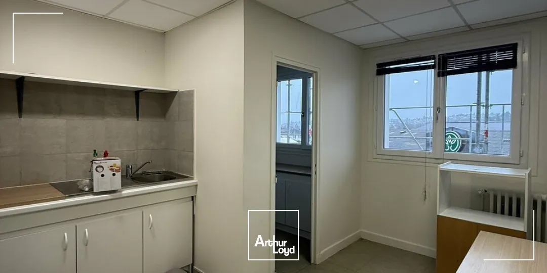Bureaux - Location - MALEMORT - 19360 - 558-558 - 7808904
