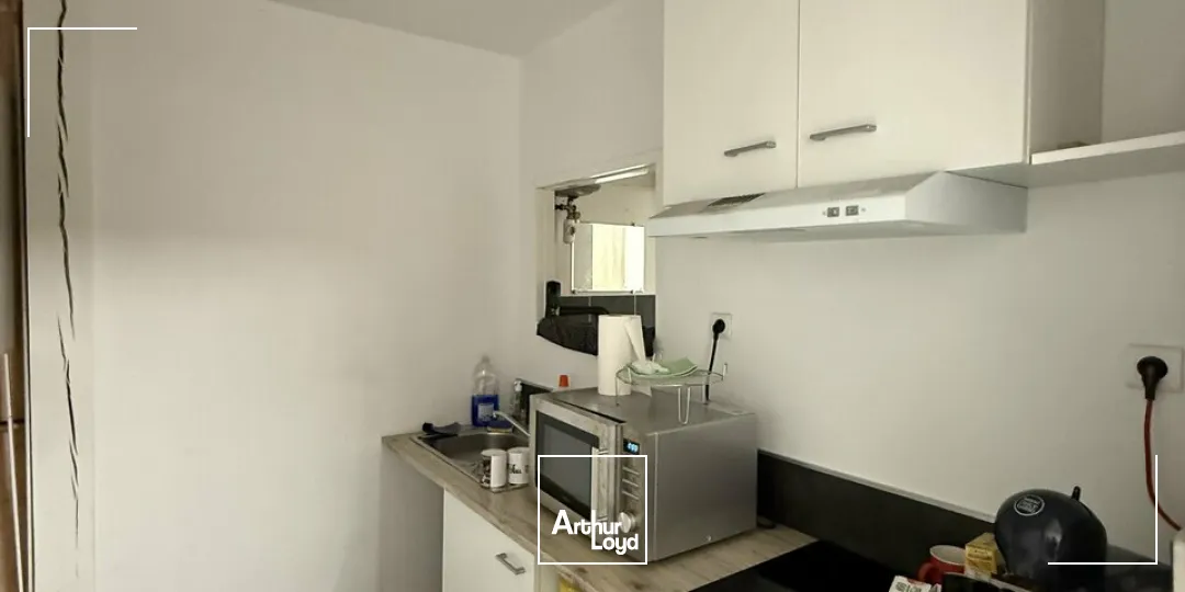 Locaux d'activité & Entrepôts - Location - MALEMORT - 19360 - 215-215 - 7808951
