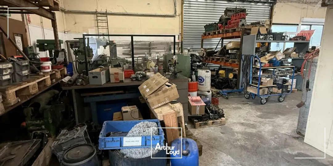 Locaux d'activité & Entrepôts - Location - MALEMORT - 19360 - 215-215 - 7808954