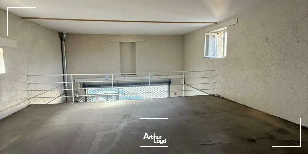 Locaux commerciaux - Location - SARLAT-LA-CANÉDA - 24200 - 105.5-105.5 - 7808966