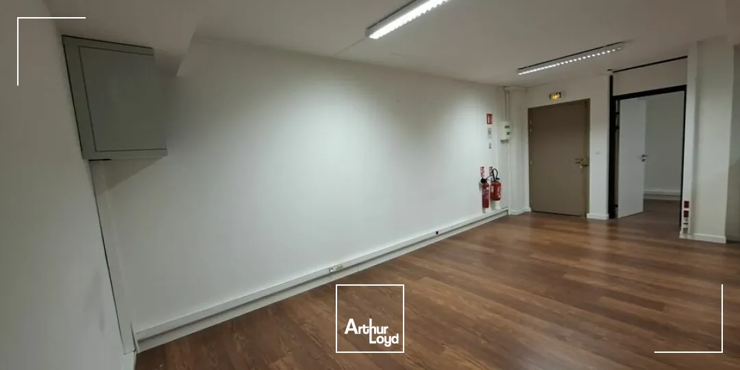 Bureaux - Location - LE MANS - 72000 - 64-64 - 7809026