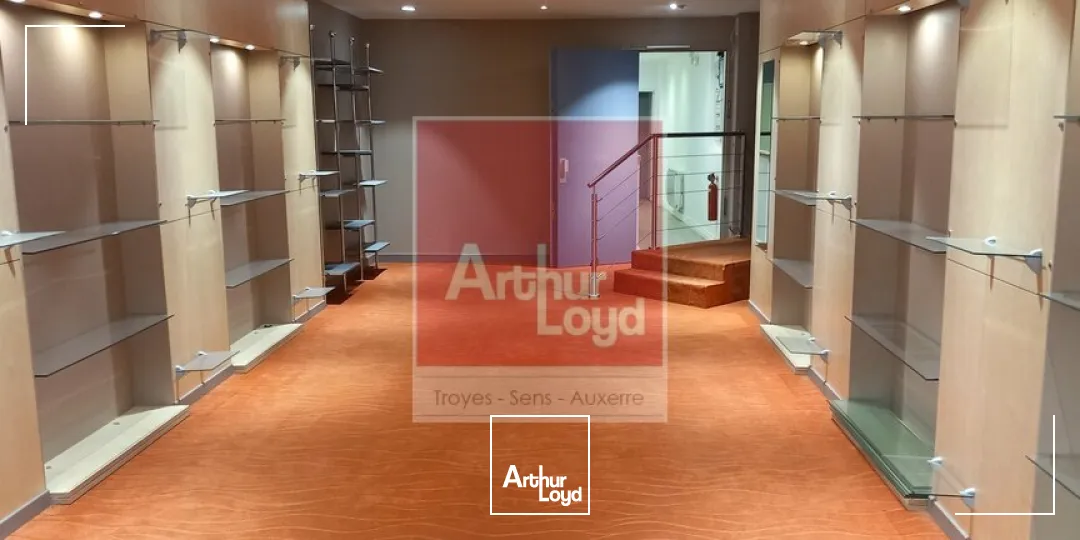 Locaux commerciaux - Vente - SENS - 89100 - 350-350 - 7809046