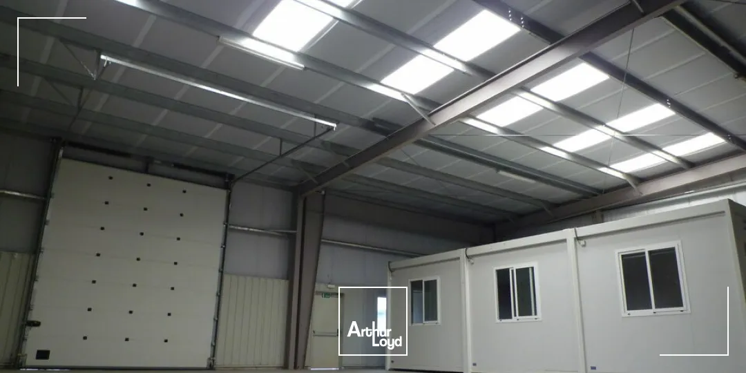 Locaux d'activité & Entrepôts - Location - MONTIVILLIERS - 76290 - 240-240 - 7809076