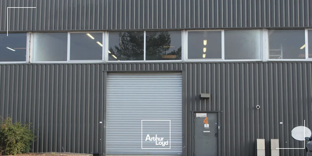 Locaux d'activité & Entrepôts - Location - COIGNIERES - 78310 - 406-2034 - 7809504