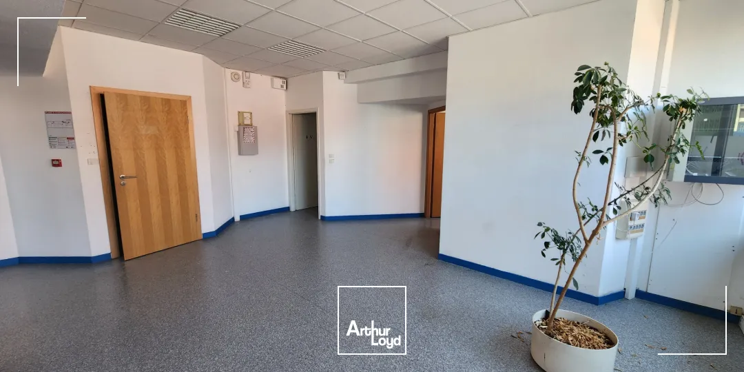 Bureaux - Location - Belfort - 90000 - 182-182 - 7809688