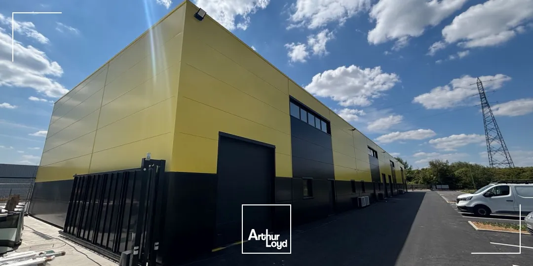 Locaux d'activité & Entrepôts - Location - GRAND COURONNE - 76530 - 381-1540 - 7811041