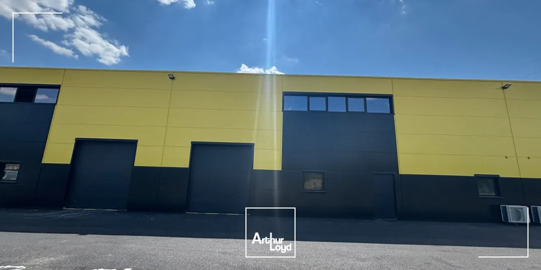 Locaux d'activité & Entrepôts - Location - GRAND COURONNE - 76530 - 381-1540 - 7811042