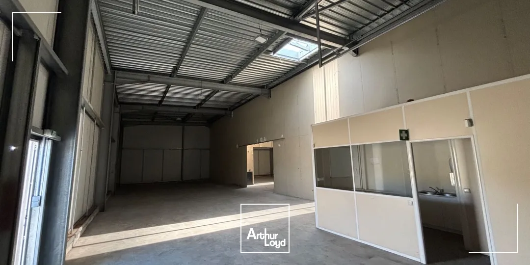 Locaux d'activité & Entrepôts - Location - LE GRAND QUEVILLY - 76120 - 650-650 - 7811051