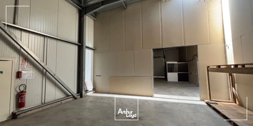 Locaux d'activité & Entrepôts - Location - LE GRAND QUEVILLY - 76120 - 650-650 - 7811055