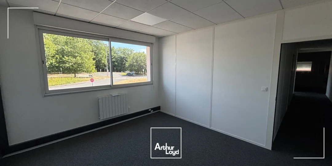 Locaux d'activité & Entrepôts - Location - LE GRAND QUEVILLY - 76120 - 650-650 - 7811058