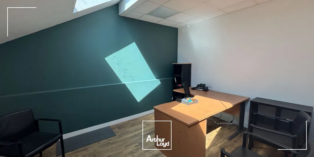 Locaux d'activité & Entrepôts - Location - SAINT JACQUES SUR DARNETAL - 76160 - 335-335 - 7811083