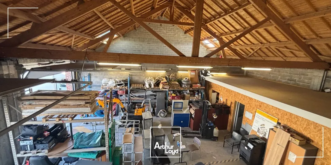 Locaux d'activité & Entrepôts - Location - SAINT JACQUES SUR DARNETAL - 76160 - 335-335 - 7811084