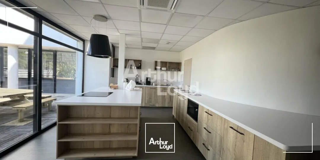 Bureaux - Location - VERN-SUR-SEICHE - 35770 - 163-1400 - 7812023
