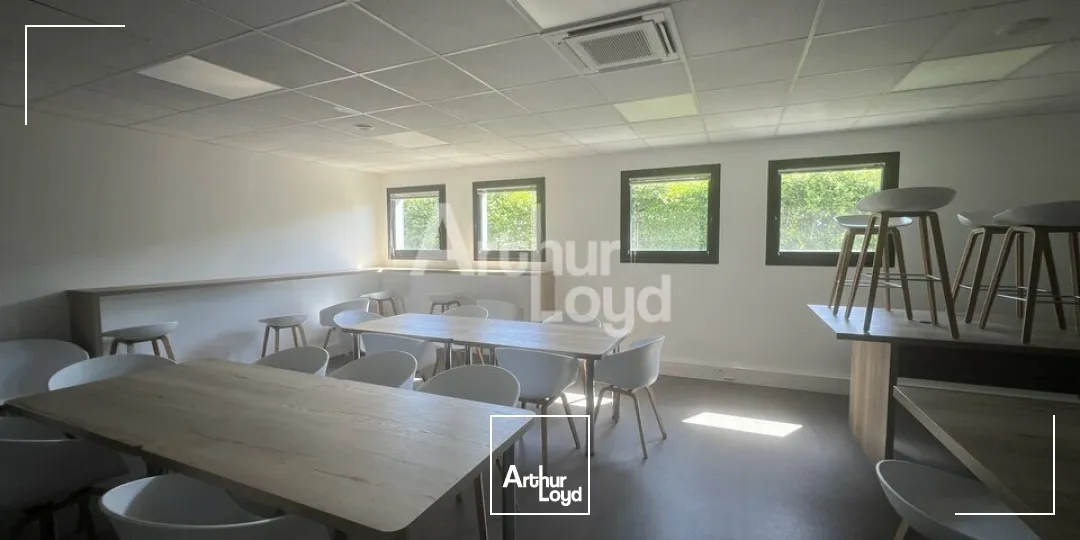 Bureaux - Location - VERN-SUR-SEICHE - 35770 - 163-1400 - 7812024