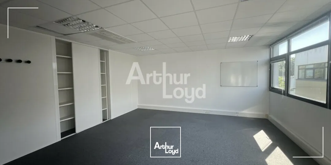 Bureaux - Location - VERN-SUR-SEICHE - 35770 - 163-1400 - 7812022