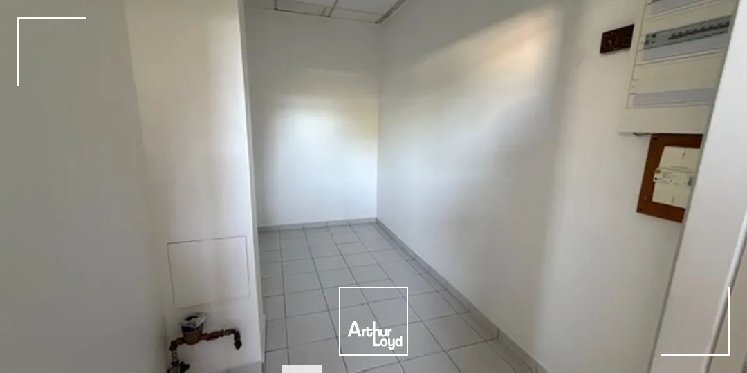 Locaux commerciaux - Location - LYON - 69003 - 138.9-306.15 - 7812606