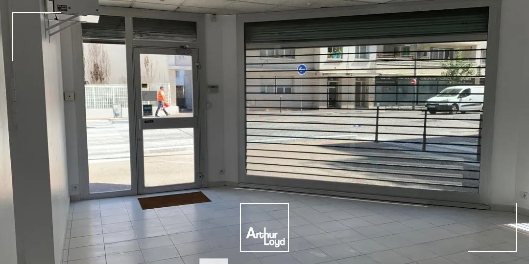 Locaux commerciaux - Location - LYON - 69003 - 138.9-306.15 - 7812604