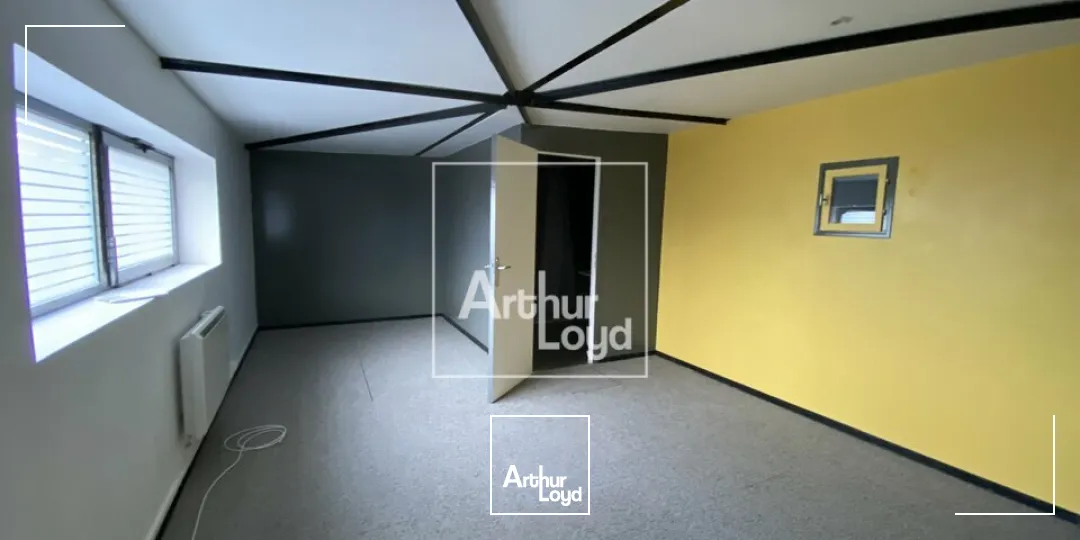 Locaux d'activité & Entrepôts - Location - CHARTRETTES - 77590 - 112-112 - 7812683