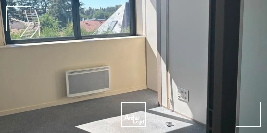 Bureaux - Location - SAINT PRIEST EN JAREZ - 42270 - 210-210 - 7813235