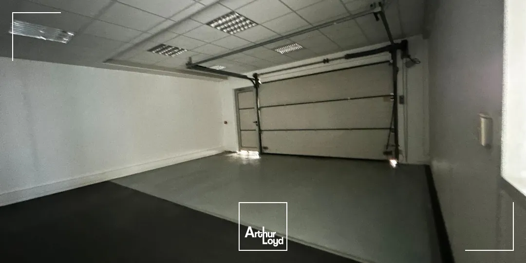 Bureaux - Location - CANEJAN - 33610 - 112.03-816.72 - 7813609
