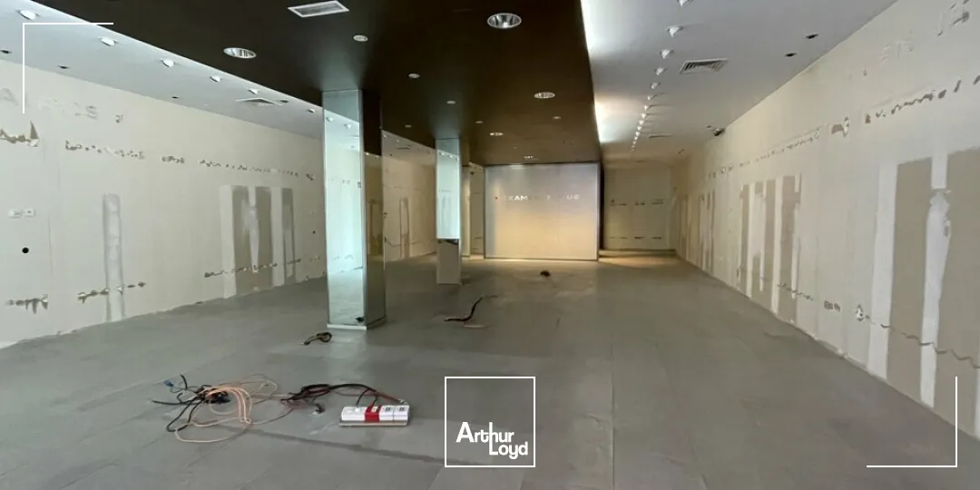 Locaux commerciaux - Location - REIMS - 51100 - 378.25-378.25 - 7815398