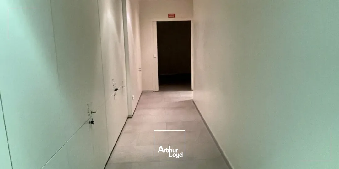 Locaux commerciaux - Location - REIMS - 51100 - 378.25-378.25 - 7815400