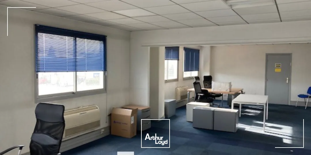 Locaux d'activité & Entrepôts - Location - CHASSIEU - 69680 - 1260-1260 - 7816095