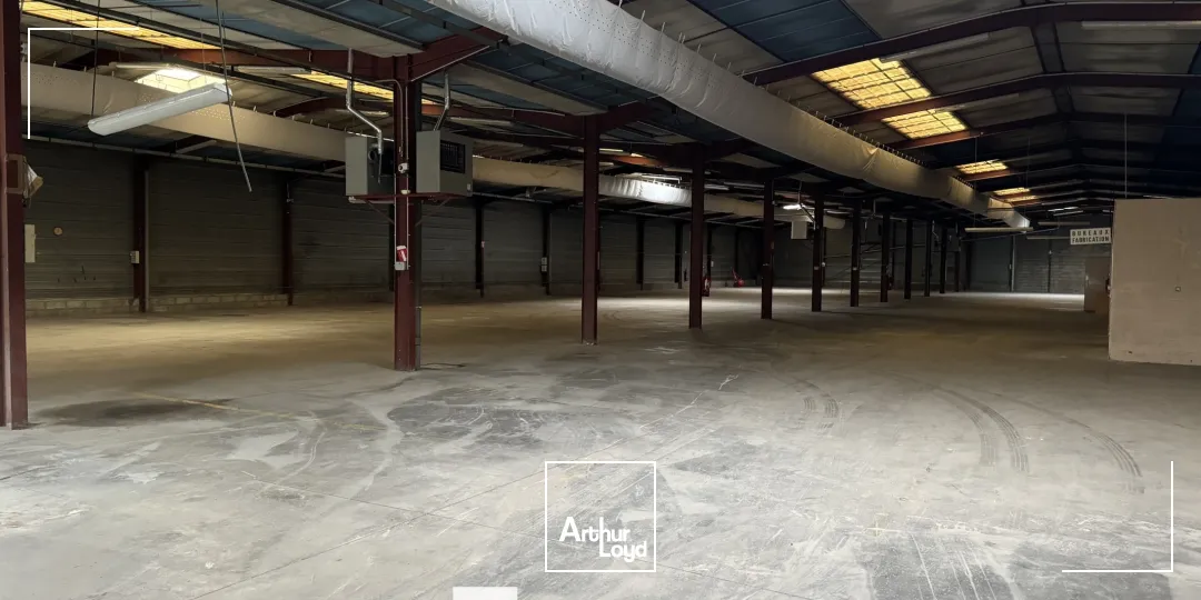 Locaux d'activité & Entrepôts - Vente - BRON - 69500 - 2000-2000 - 7816109