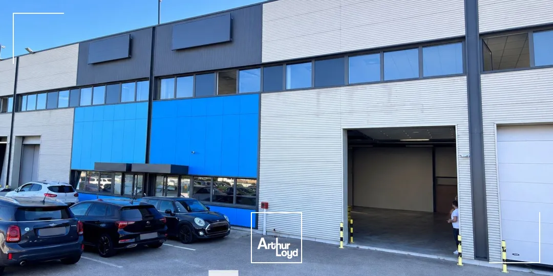 Locaux d'activité & Entrepôts - Location - CORBAS - 69960 - 651-651 - 7816127