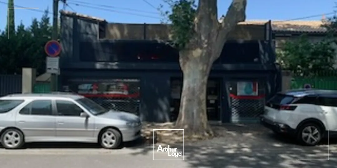 Locaux commerciaux - Vente - AVIGNON - 84000 - 166.54-166.54 - 7816256