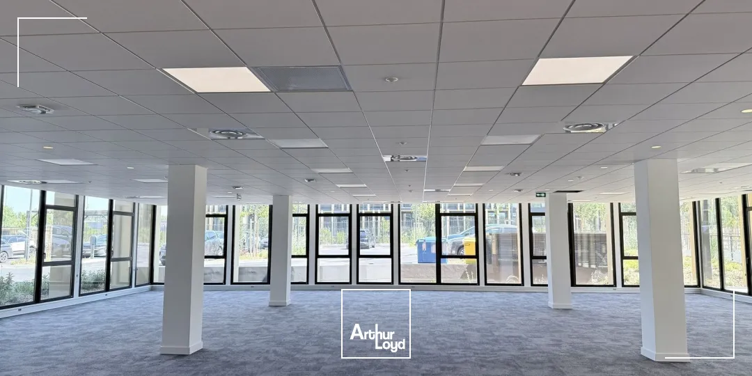 Bureaux - Location - AIX EN PROVENCE - 13290 - 300-2126 - 7816432
