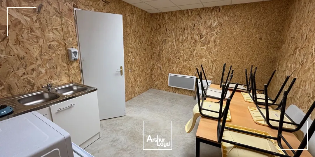 Locaux d'activité & Entrepôts - Location - OISSEL - 76350 - 331-331 - 7816783