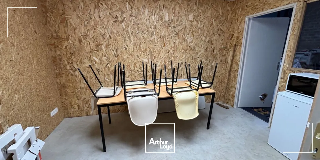 Locaux d'activité & Entrepôts - Location - OISSEL - 76350 - 331-331 - 7816784