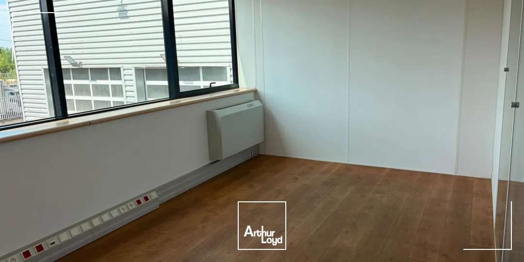 Locaux d'activité & Entrepôts - Location - GENNEVILLIERS - 92230 - 1200-1200 - 7816825