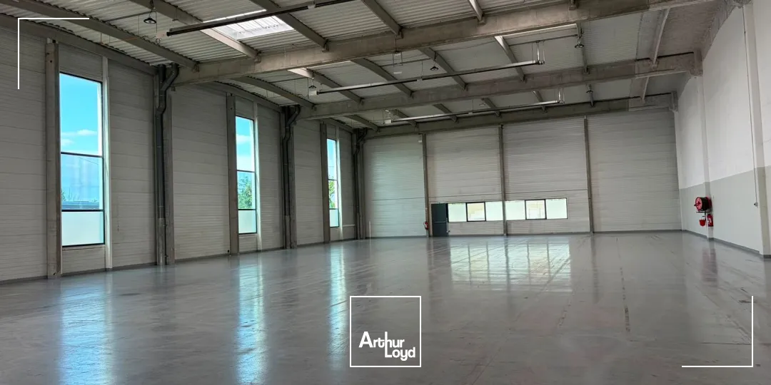 Locaux d'activité & Entrepôts - Location - GENNEVILLIERS - 92230 - 1200-1200 - 7816822