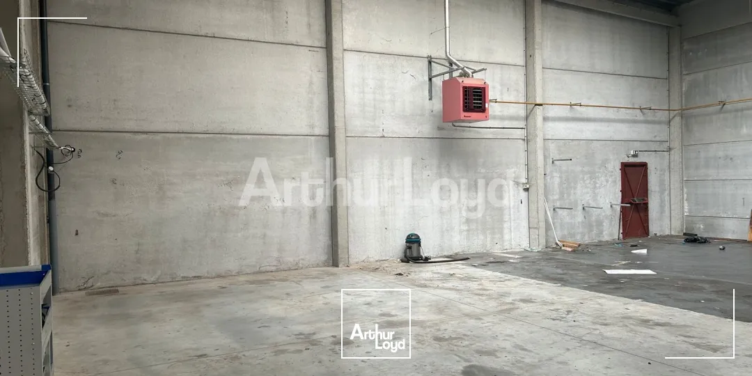 Locaux d'activité & Entrepôts - Location - VILLENEUVE D'ASCQ - 59650 - 360-360 - 7816960