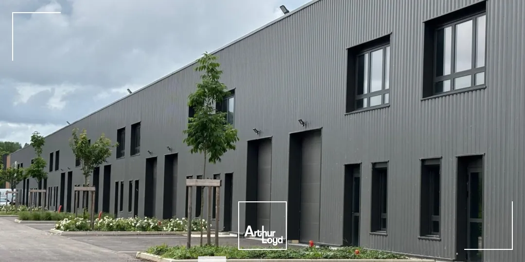 Locaux d'activité & Entrepôts - Location - BOURGOIN JALLIEU - 38300 - 225-225 - 7817091