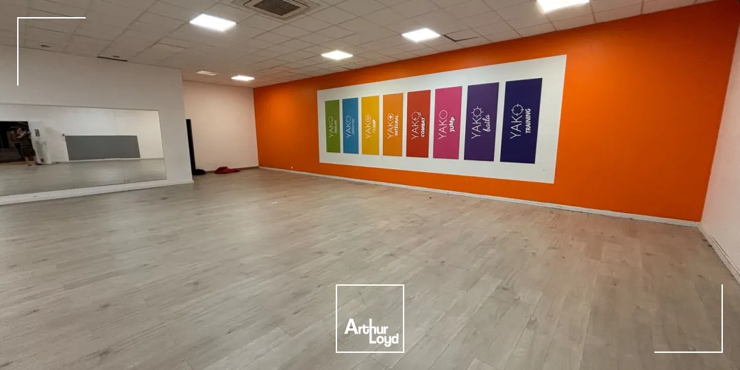 Locaux d'activité & Entrepôts - Location - CREPY EN VALOIS - 60800 - 785-785 - 7817460