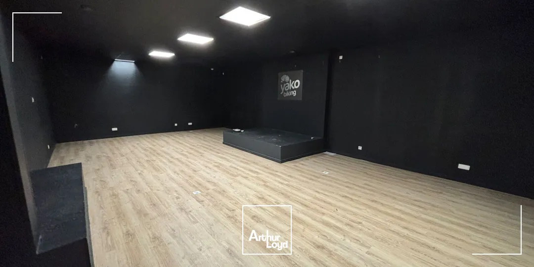 Locaux d'activité & Entrepôts - Location - CREPY EN VALOIS - 60800 - 785-785 - 7817463