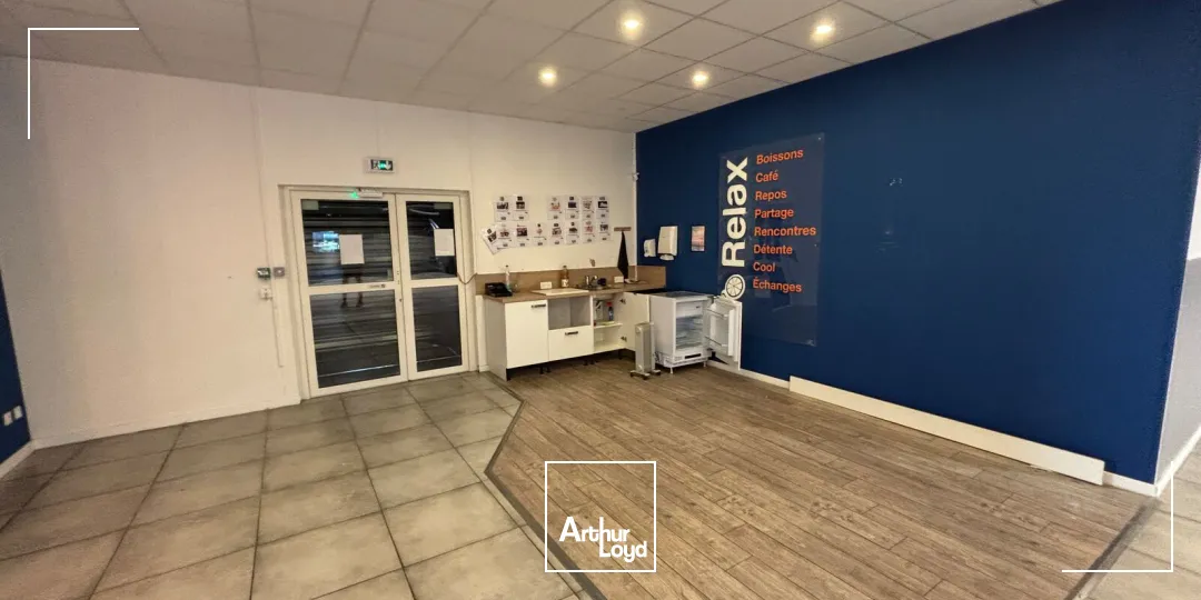 Locaux d'activité & Entrepôts - Location - CREPY EN VALOIS - 60800 - 785-785 - 7817464