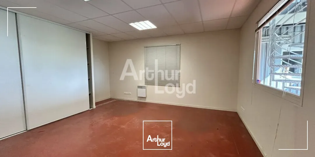 Locaux d'activité & Entrepôts - Vente - MONTMARAULT - 03390 - 2833-2833 - 7817627