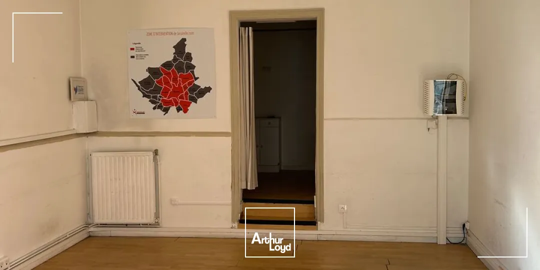 Locaux commerciaux - Location - NANTES - 44000 - 67-67 - 7817707
