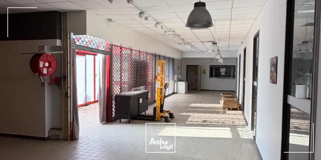 Locaux commerciaux - Vente - ROCHECHOUART - 87600 - 1690-1690 - 7817985
