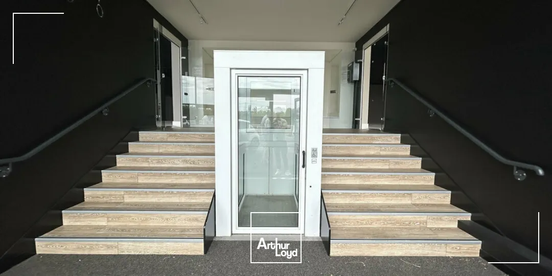 Locaux commerciaux - Location - MIGNÉ-AUXANCES - 86440 - 328-328 - 7818126