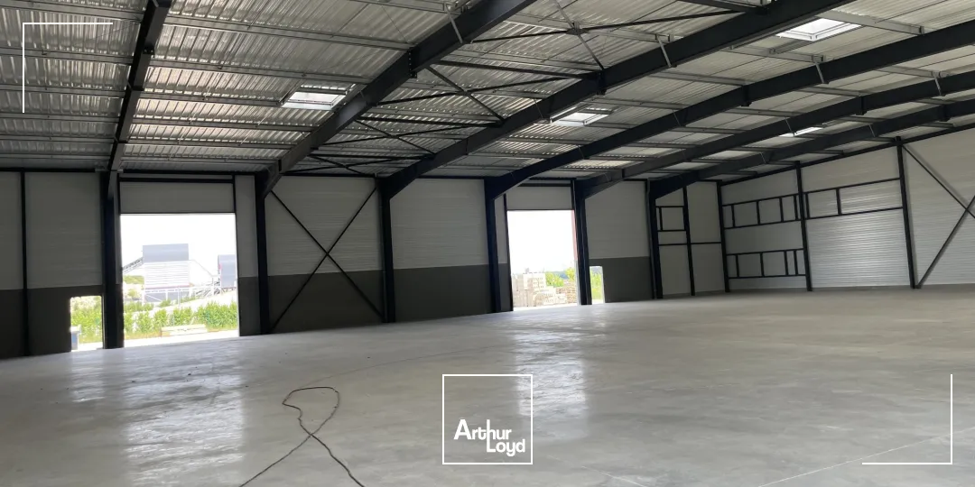 Locaux d'activité & Entrepôts - Location - BEAUVAIS - 60000 - 362-2585 - 7818216